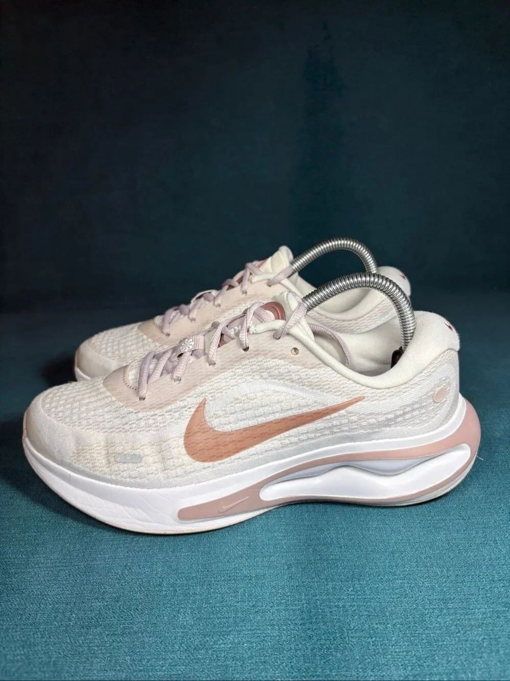Nike Journey Run Light Orewood Brown Pink Women's Size 8.5 FJ7765-103